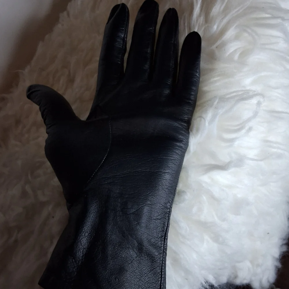 Vintage Art Deco Design Black Leather Mid arm  Gloves M